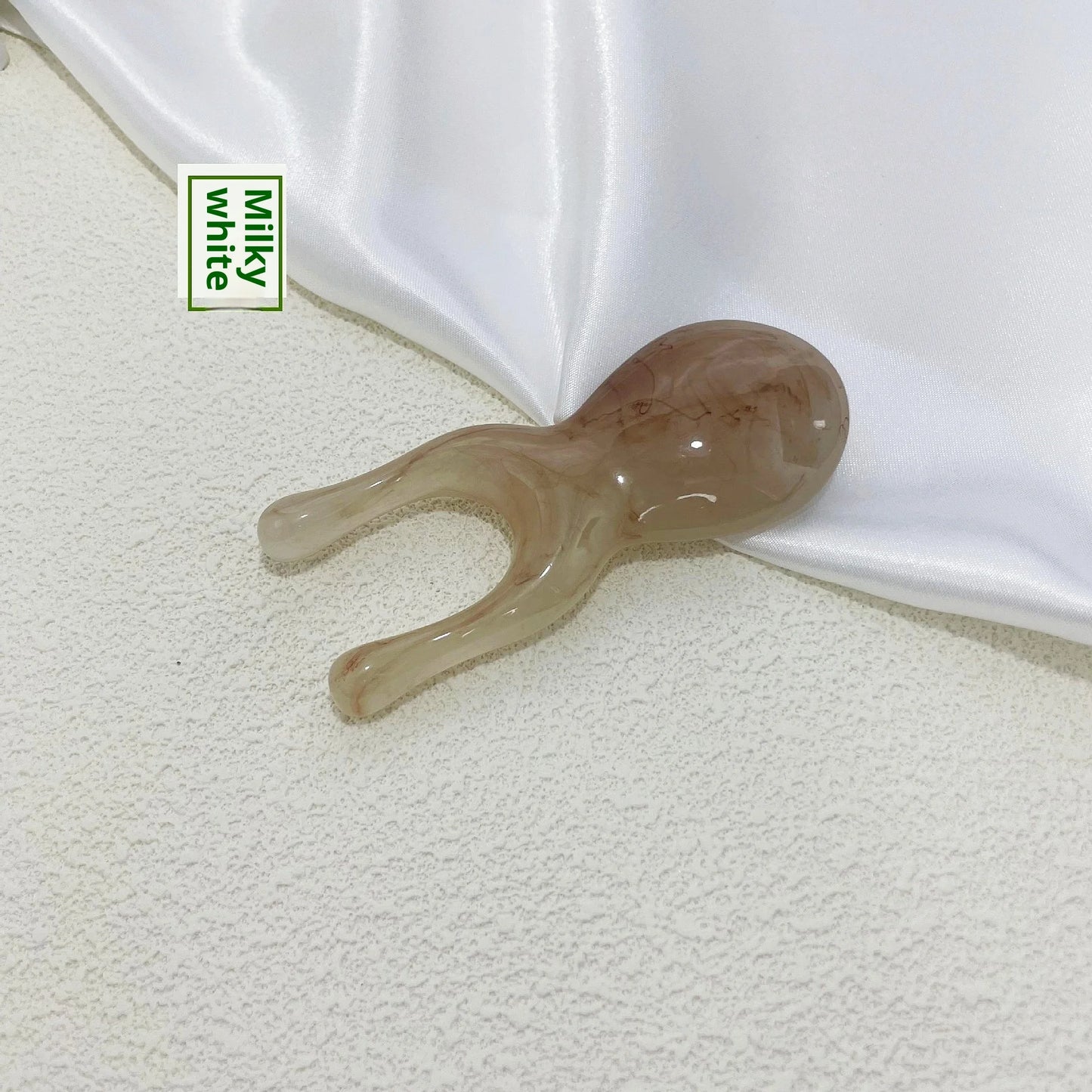 Factory Wholesale CE Certified Resin Beeswax Small Nose Scraper & Clip with Frog Design for Body Use