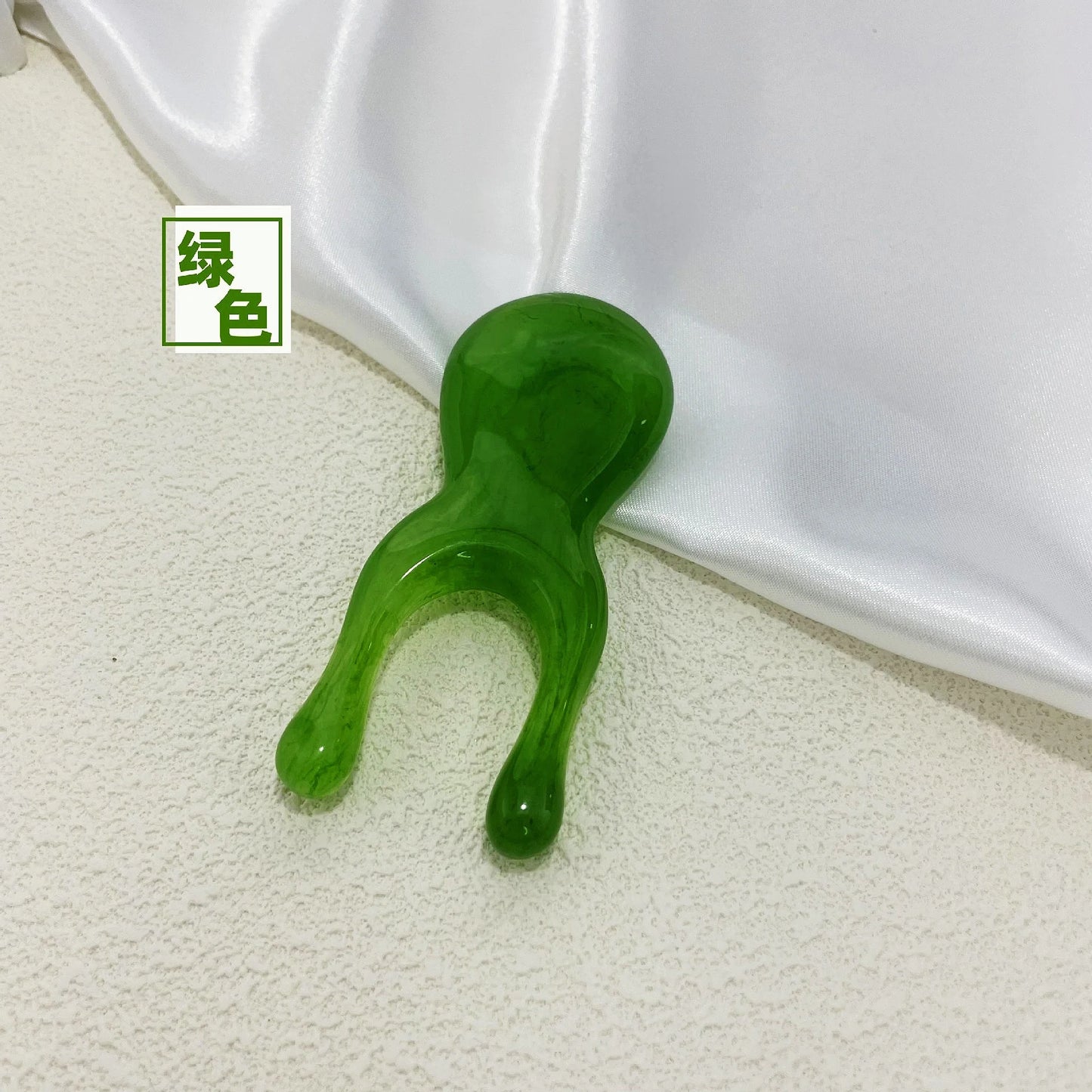 Factory Wholesale CE Certified Resin Beeswax Small Nose Scraper & Clip with Frog Design for Body Use